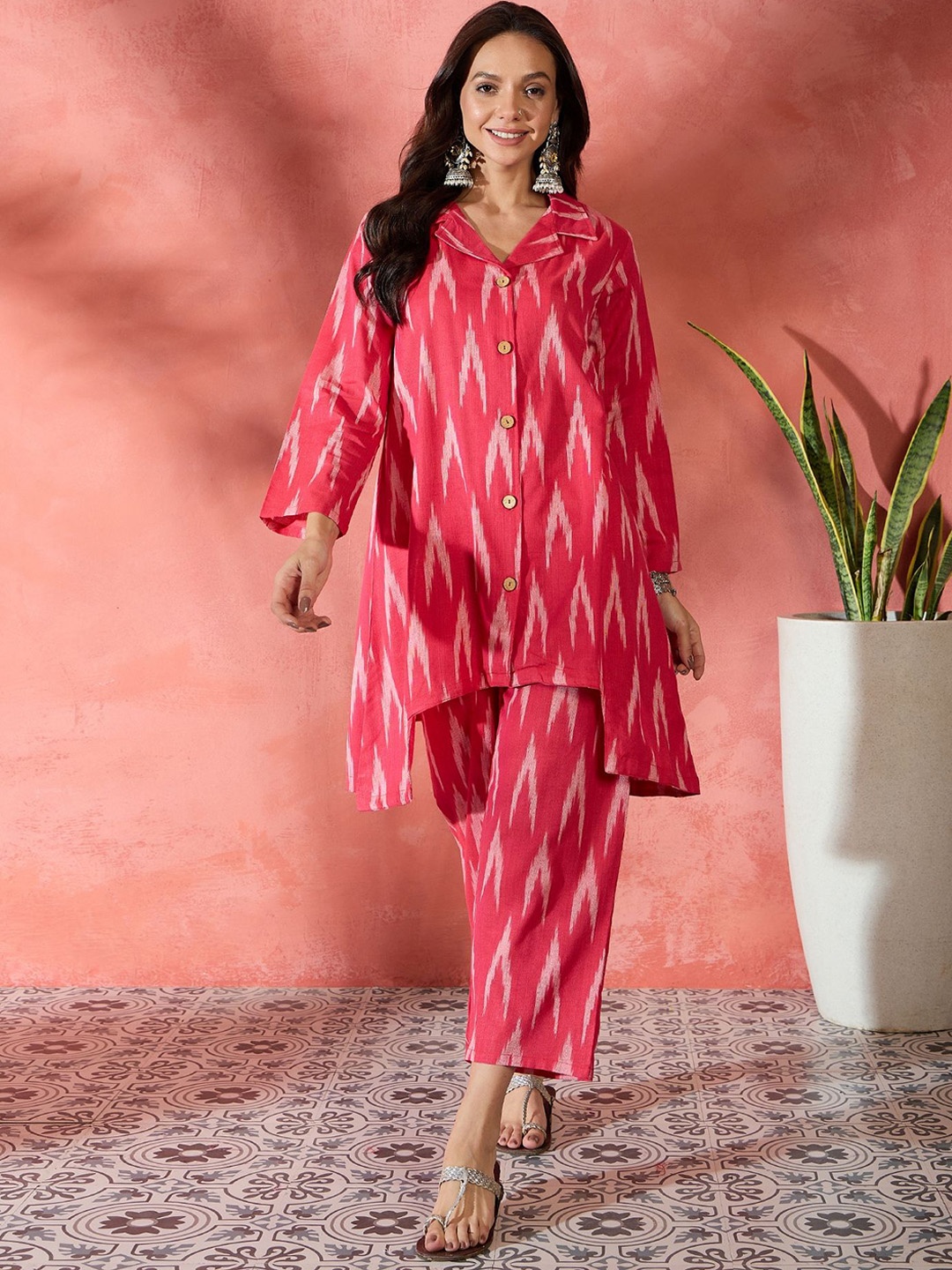 

Sangria Geoemtric Printed Lapel Collar Ikkat Pure Cotton Tunic & Trousers, Red