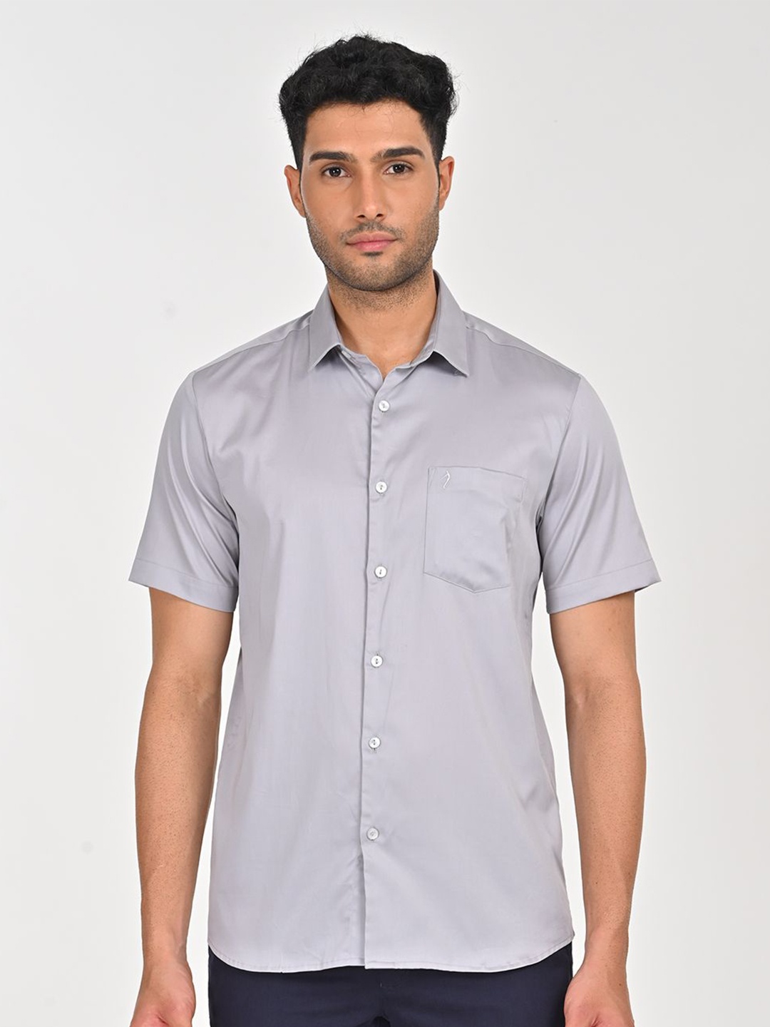 

Indian Terrain Men Slim Fit Opaque Casual Shirt, Black