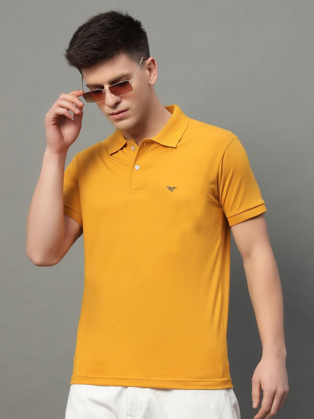 

XYRIS Men Polo Collar T-shirt, Mustard