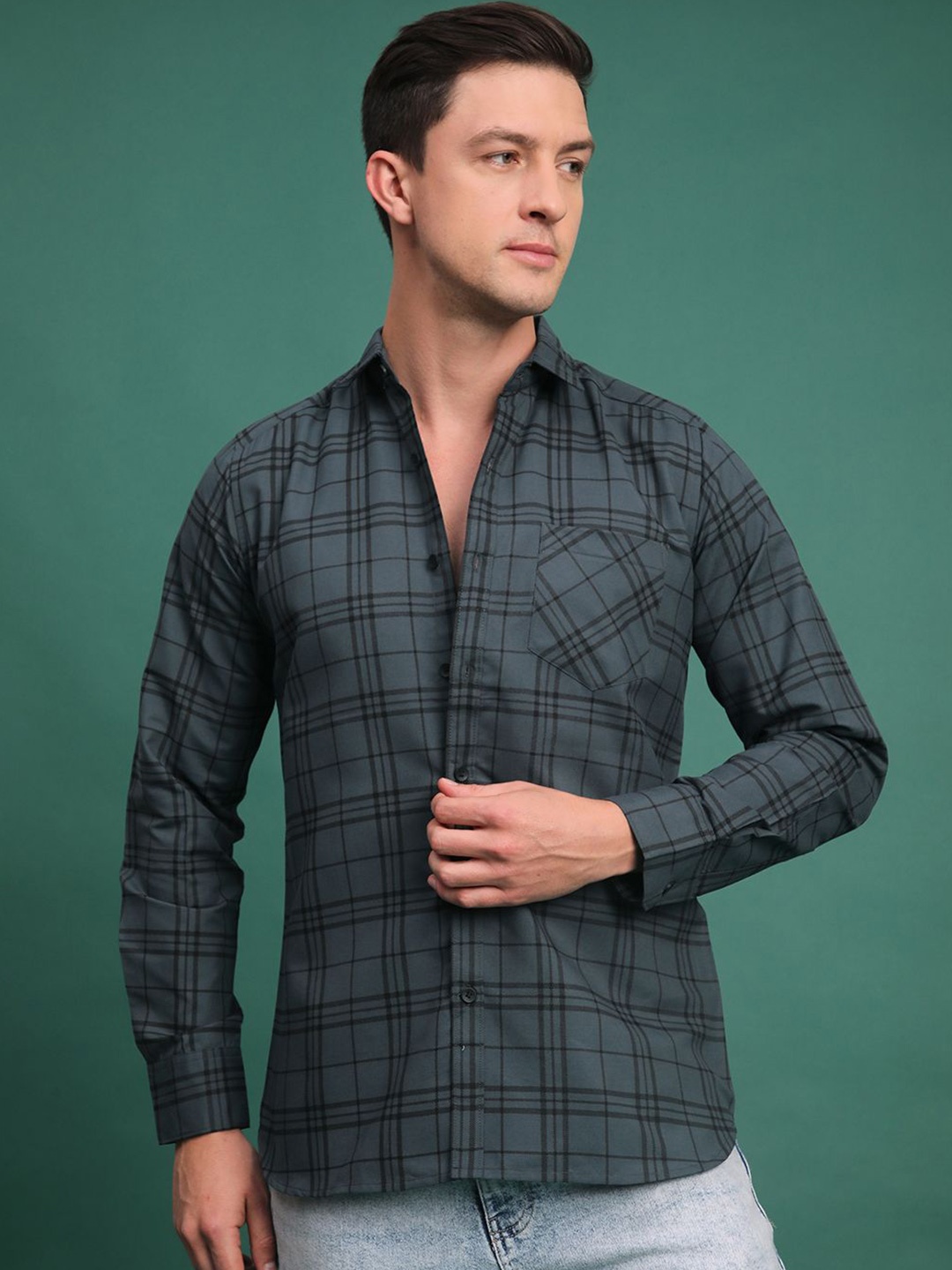 

Voroxy Men Relaxed Opaque Casual Shirt, Grey