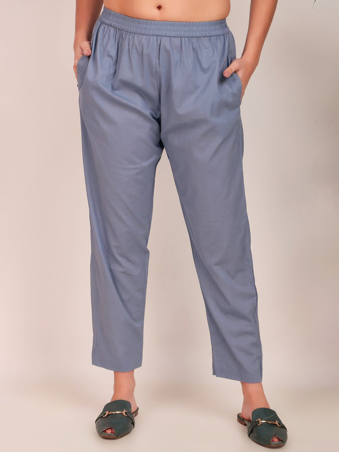 

zuri Women Relaxed Straight Leg Pleated Trousers, Blue
