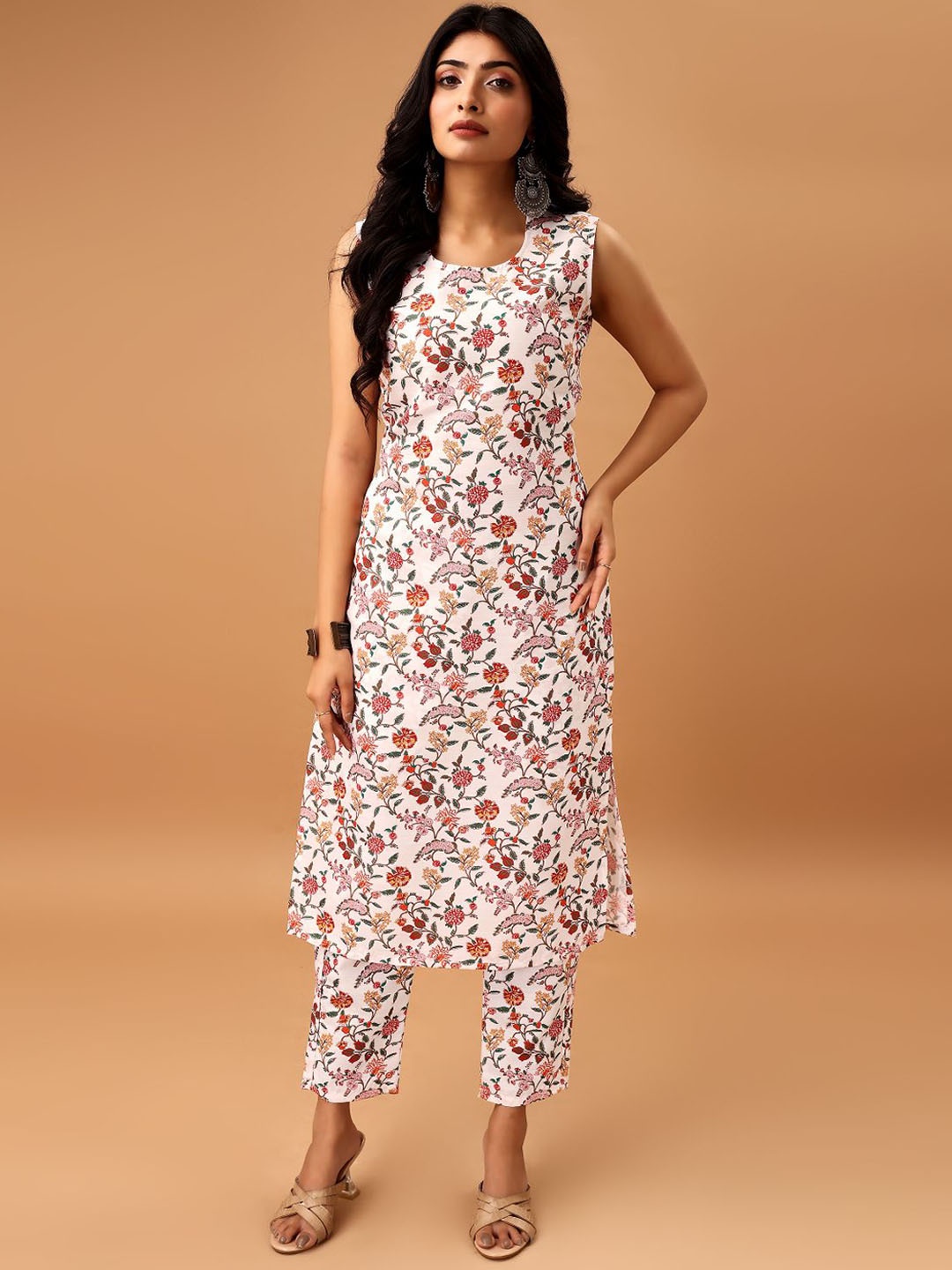 

SANTOPERA DESIGNER Floral Printed Sleeveless Straight Kurta With Trousers, White