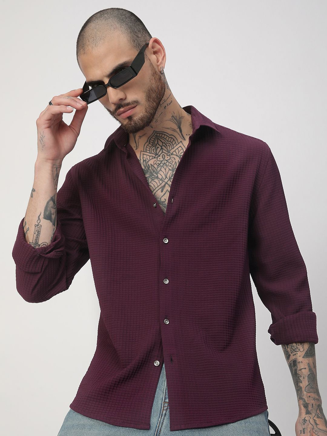 

VASTRADO Men Classic Slim Fit Opaque Casual Shirt, Maroon