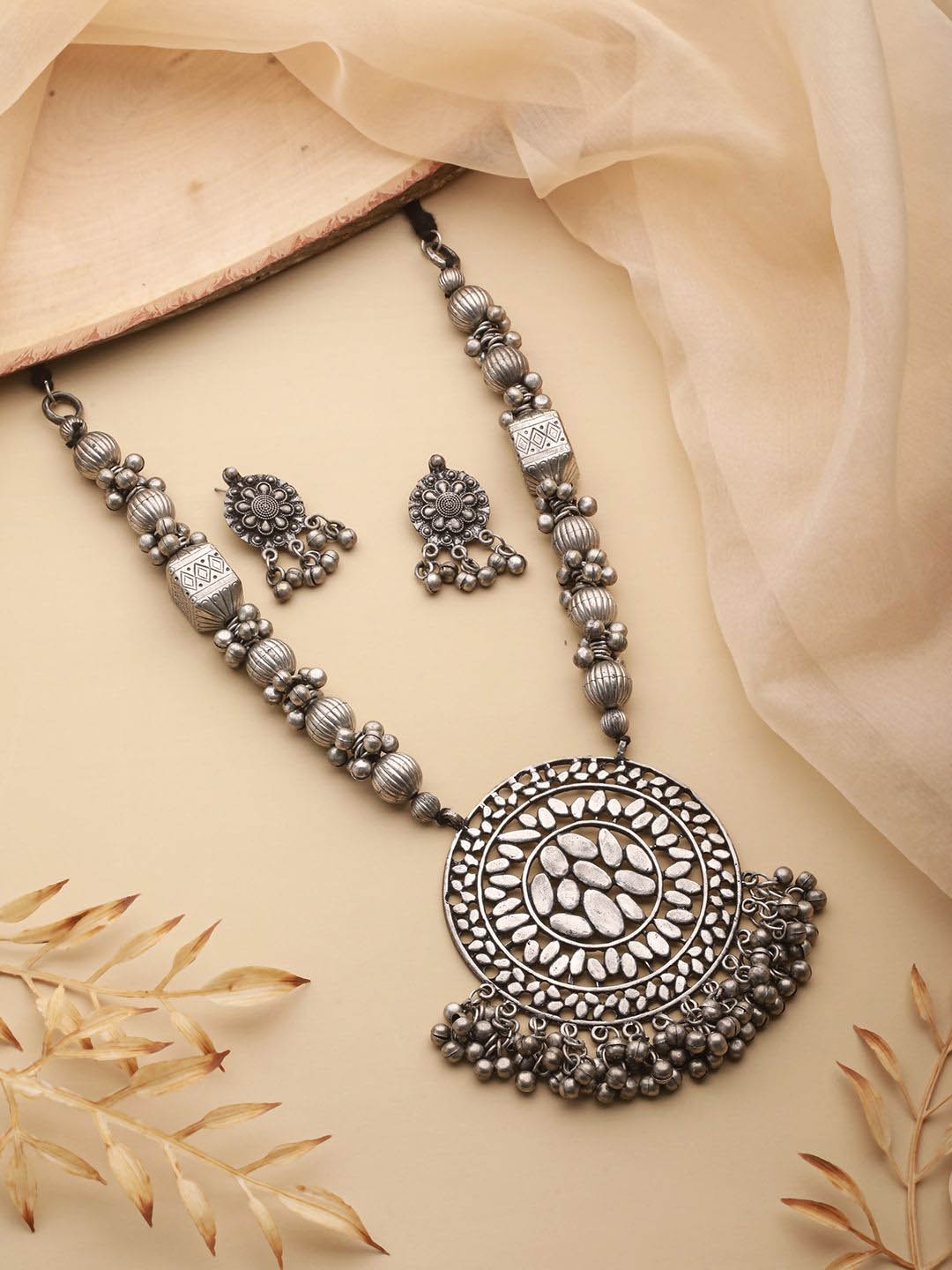 

Anouk Silver-Plated Beaded-Studded Jewellery Set