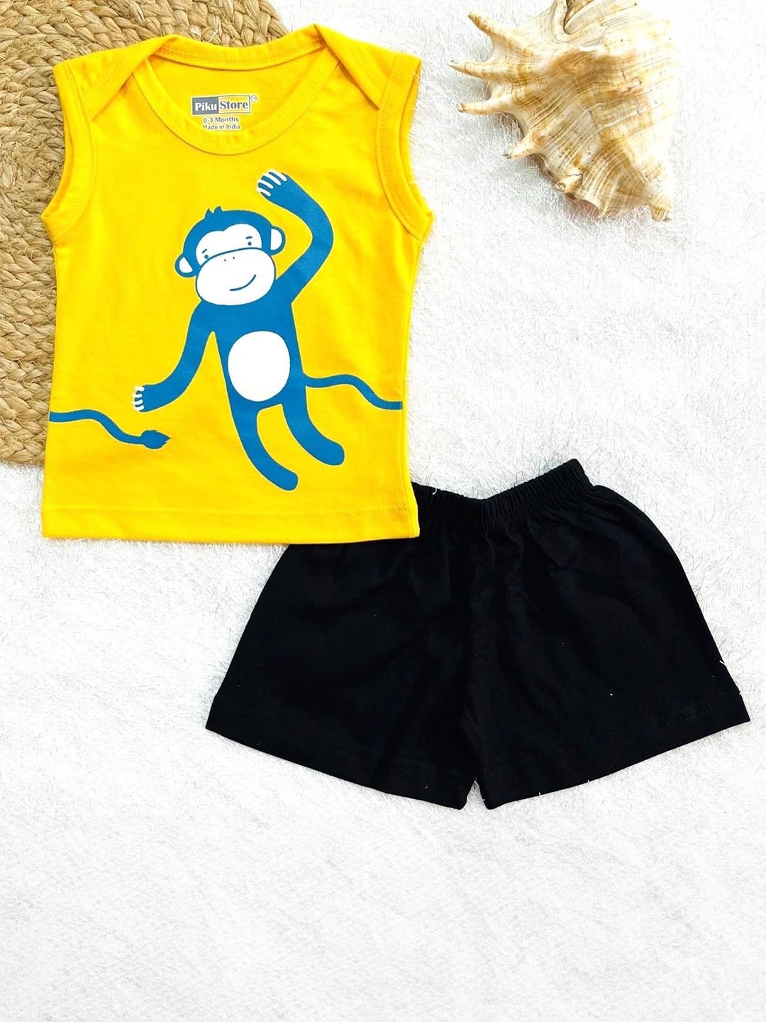 

Piku Store Infants Unisex Printed Sleeveless T-shirt With Shorts, Yellow