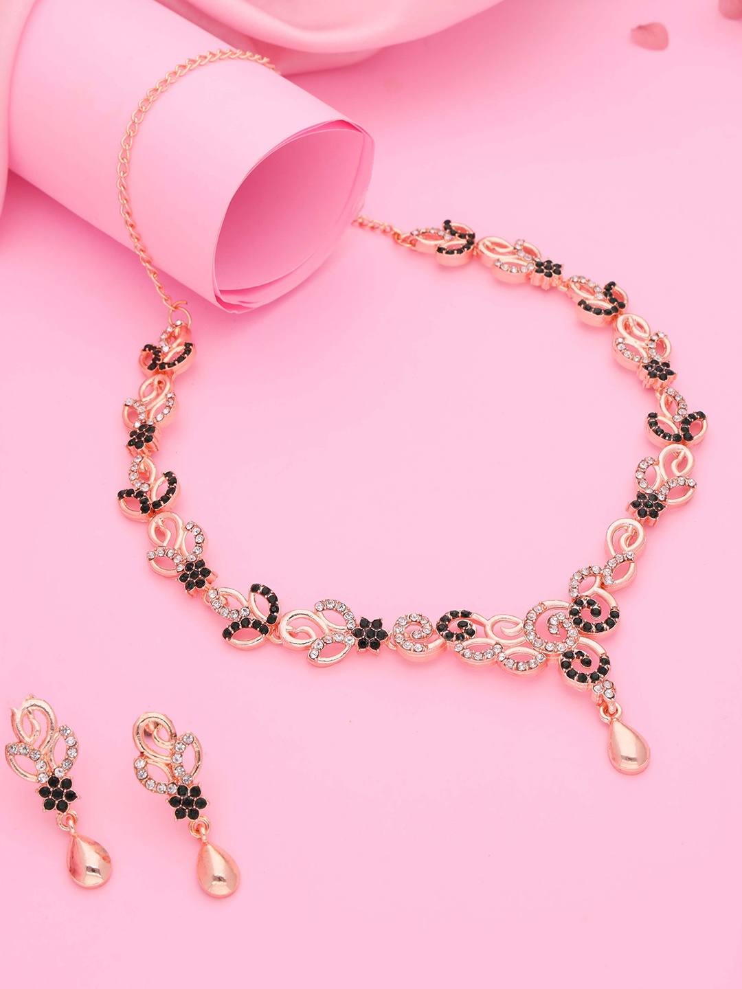 

Anouk Gold-Plated Artificial Stone Studded Jewellery Set