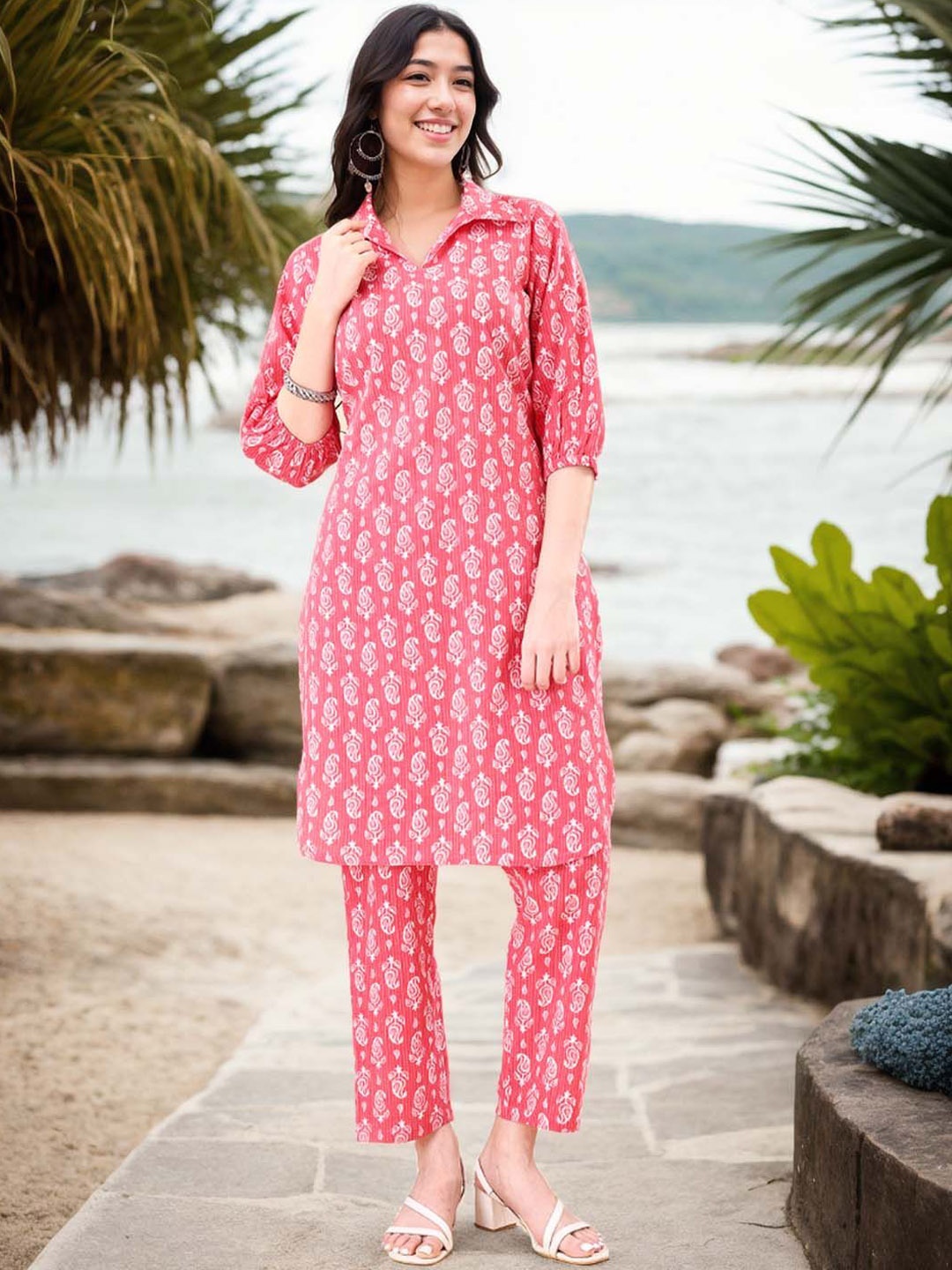 

Anouk Floral Printed Shirt Collar Pure Cotton Tunic And Trouser, Coral