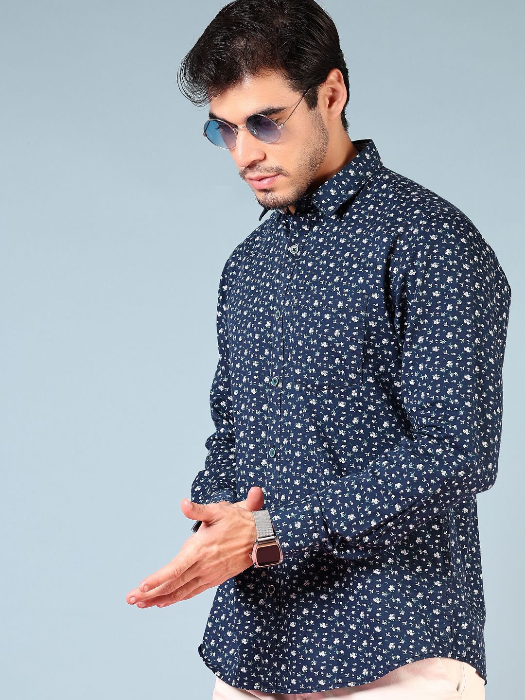 

V-Mart Men Opaque Printed Casual Shirt, Navy blue