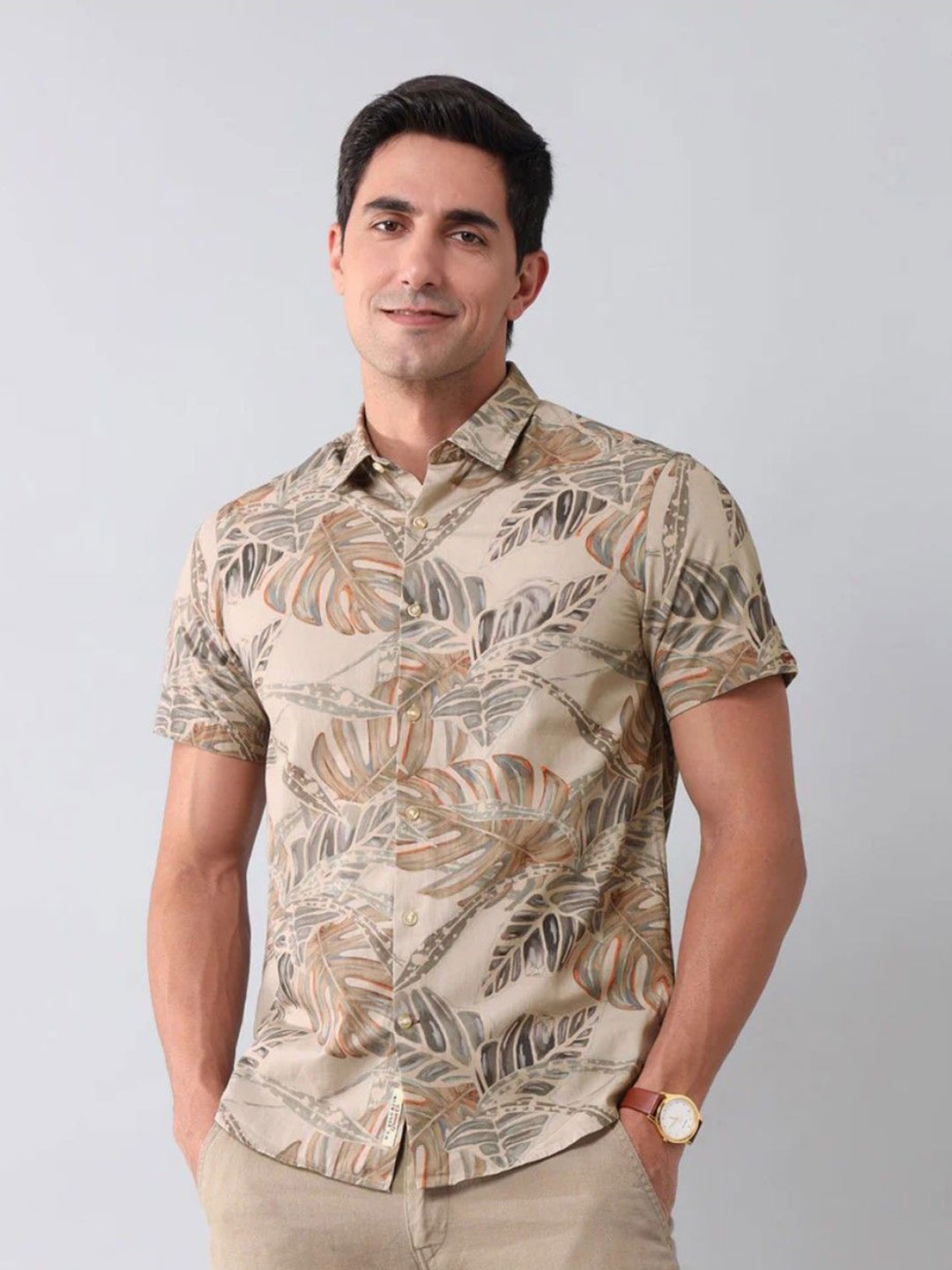 

Moda Rapido Men Comfort Opaque Printed Casual Shirt, Cream