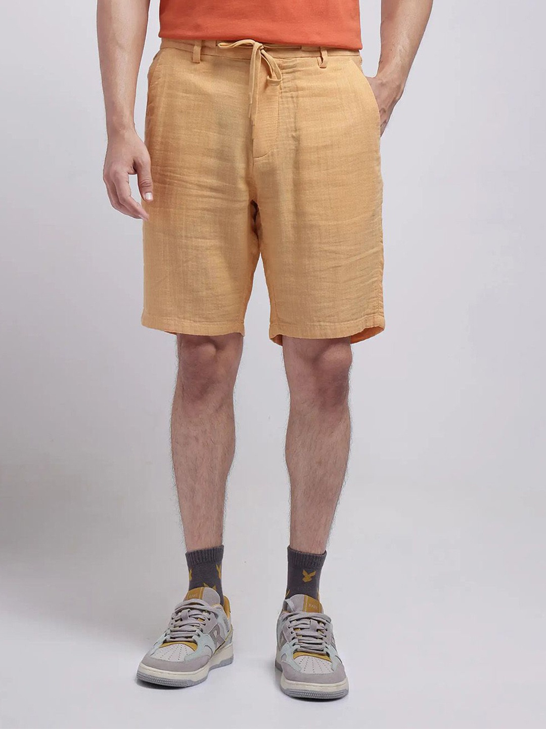 

RARE RABBIT PINTO-25 Men Cotton Mid-Rise Regular Fit Shorts, Yellow