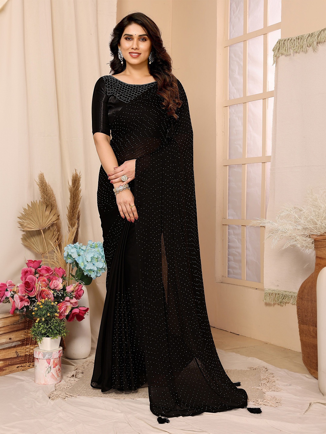 

Moda Rapido Embellished Poly Georgette Saree, Black