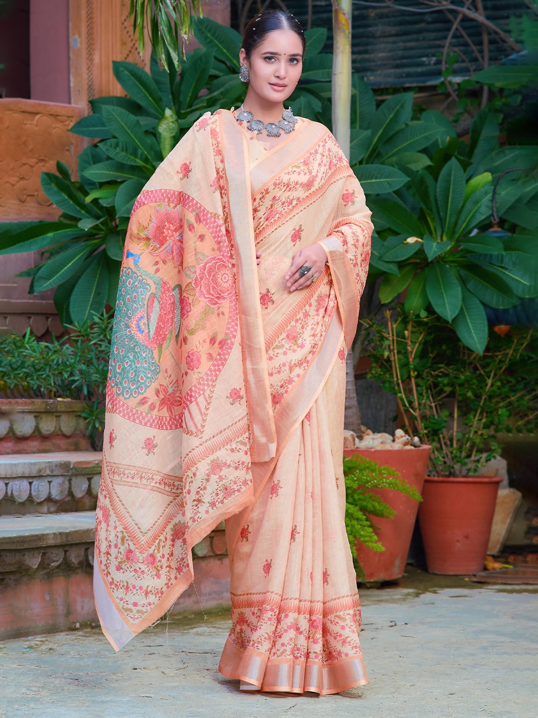 

KALINI Floral Linen Blend Khadi Saree, Cream