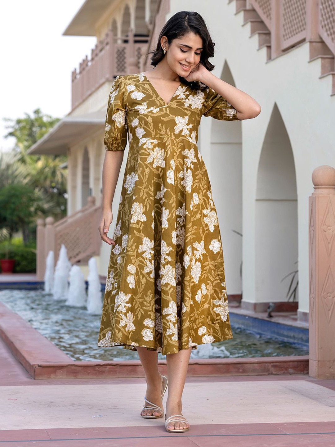 

CORSICA Floral Print Puff Sleeve Fit & Flare Midi Dress, Green