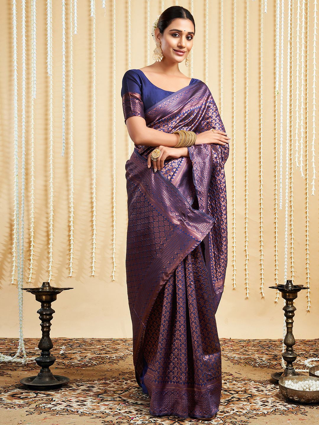 

HERE&NOW Ethnic Motifs Woven Design Zari Mysore Silk Saree, Navy blue