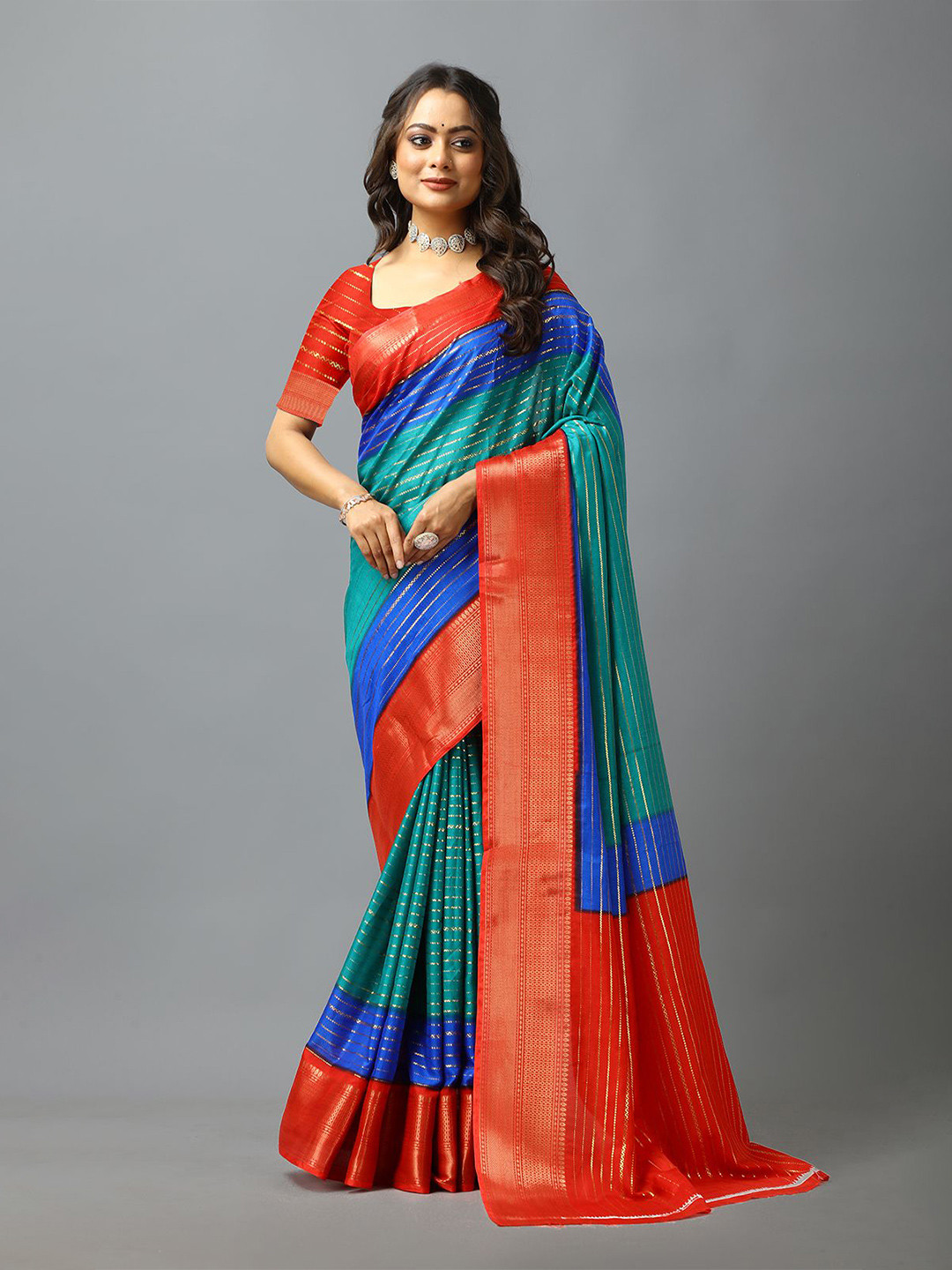 

VIRENDRA TEXTILES Women Striped Zari Saree With Blouse Piece, Red