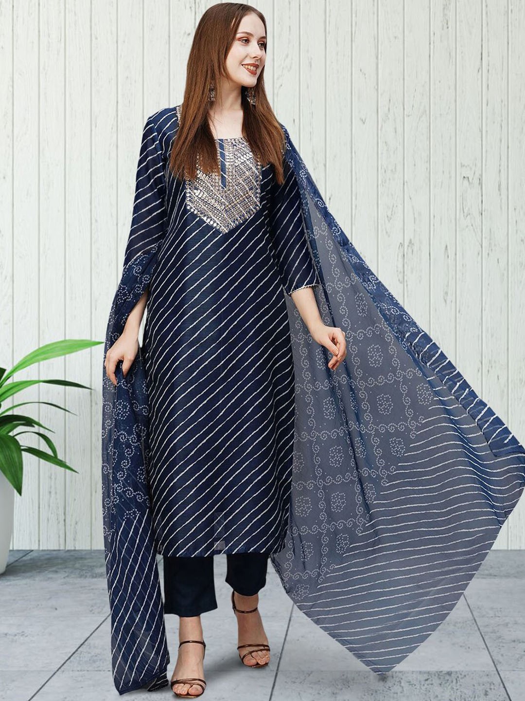 

Moda Rapido Women Leheriya Printed Regular Kurta with Trousers & With Dupatta, Navy blue