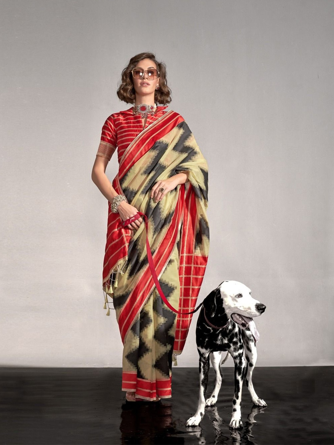 

Anouk Silk Blend Saree, Yellow