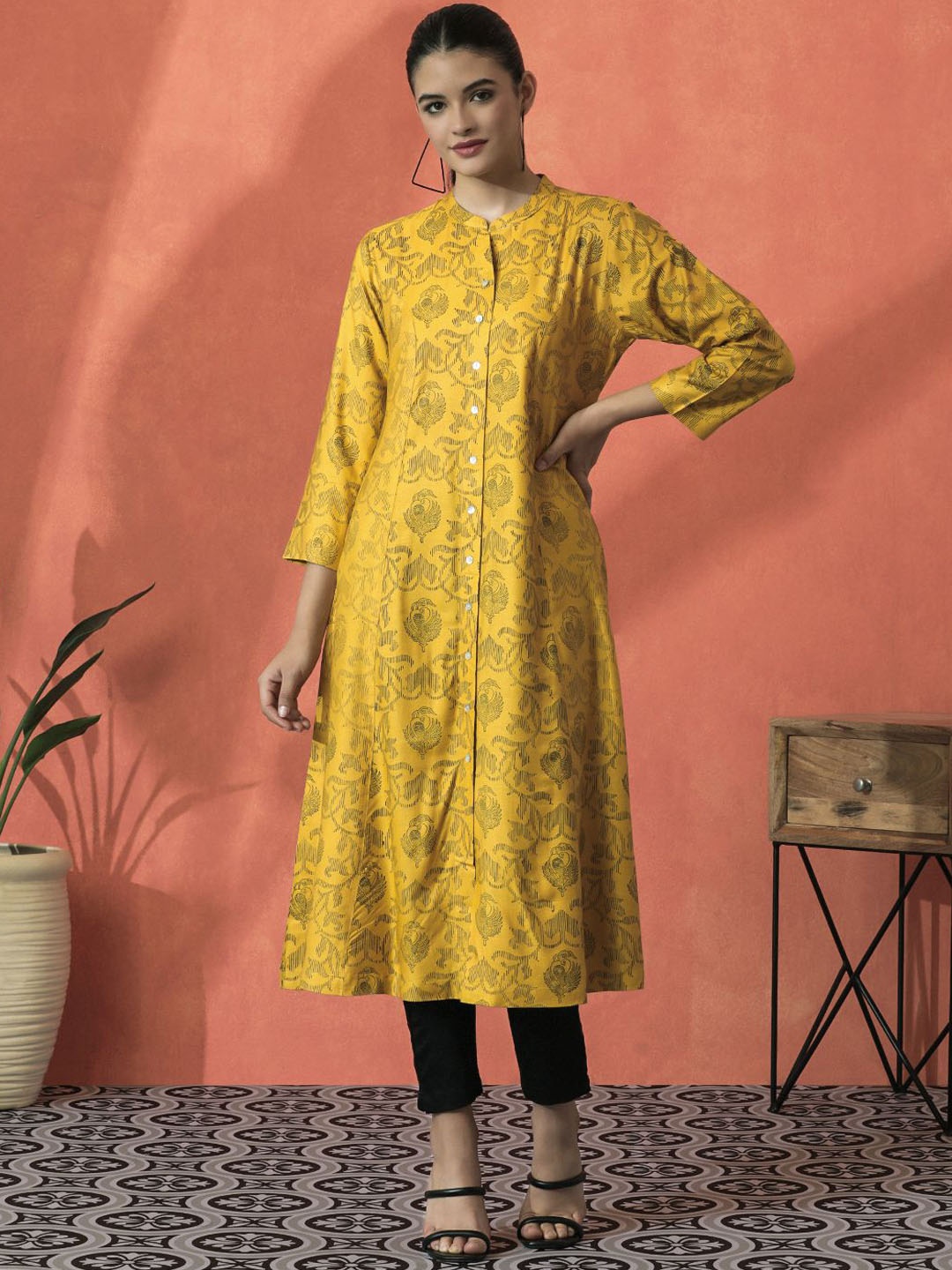 

Sangria Floral Printed Mandarin Collar Three-Quarter Sleeves Panelled A-Line Kurta, Mustard