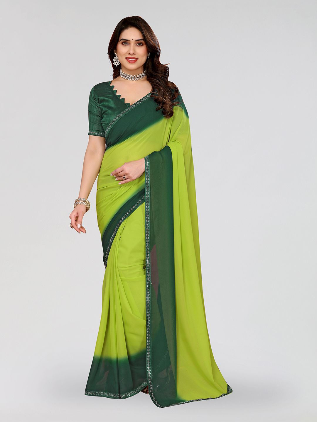 

Moda Rapido Colourblocked Beads and Stones Poly Georgette Designer Saree, Green