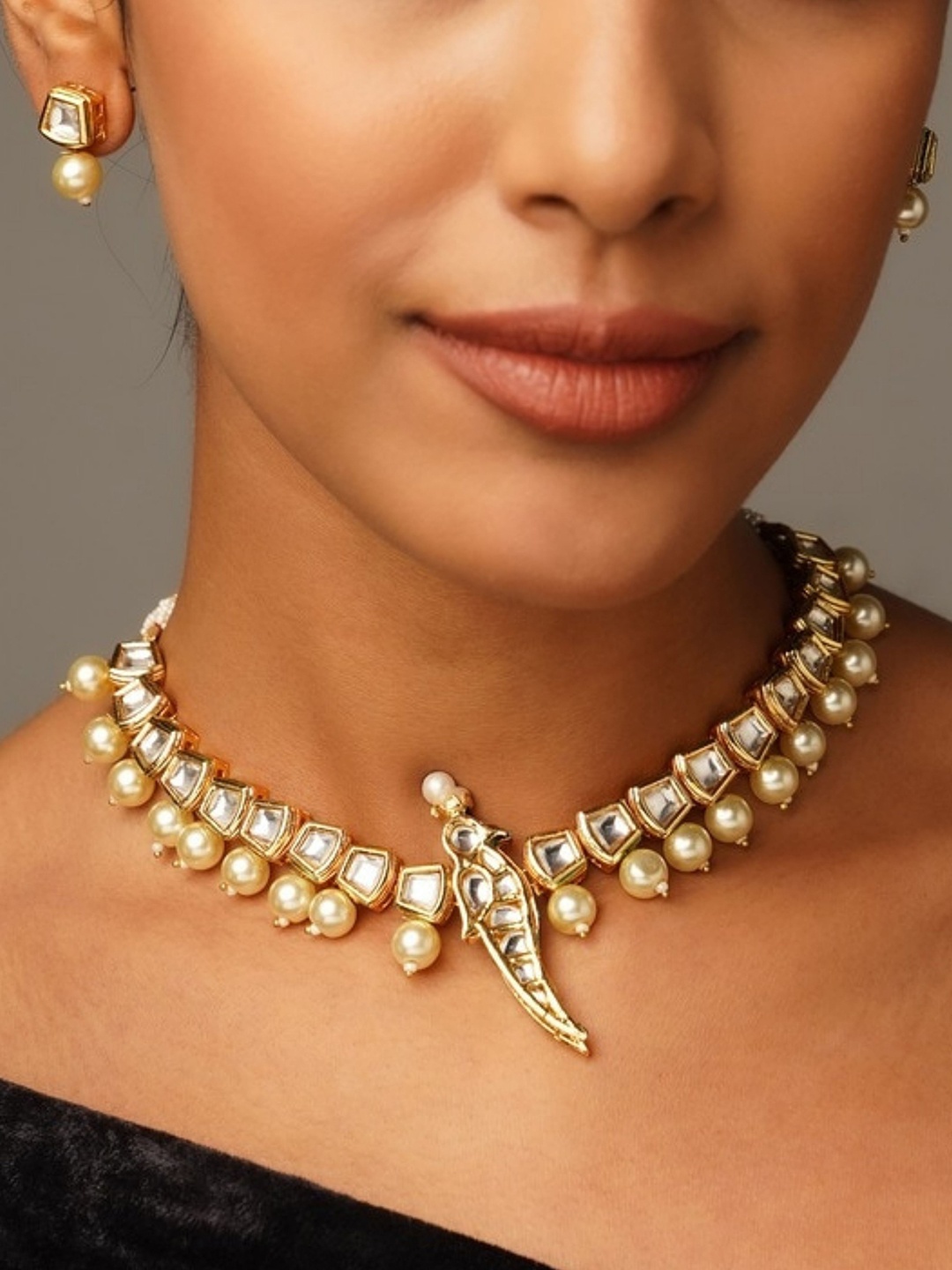 

ABDESIGNS Gold-Plated Polki Kundan Necklace & Pair Of Earrings Jewellery Set
