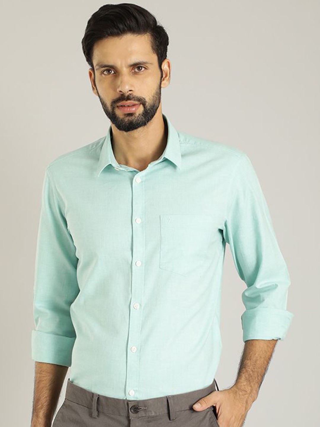 

Indian Terrain Men Slim Fit Opaque Casual Shirt, Green