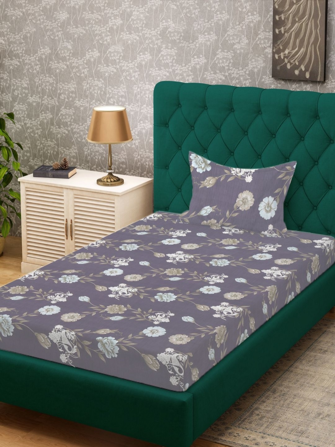 

KLOTTHE Purple & White Floral Printed Flat 300TC Single Bed Sheet With Pillow Cover