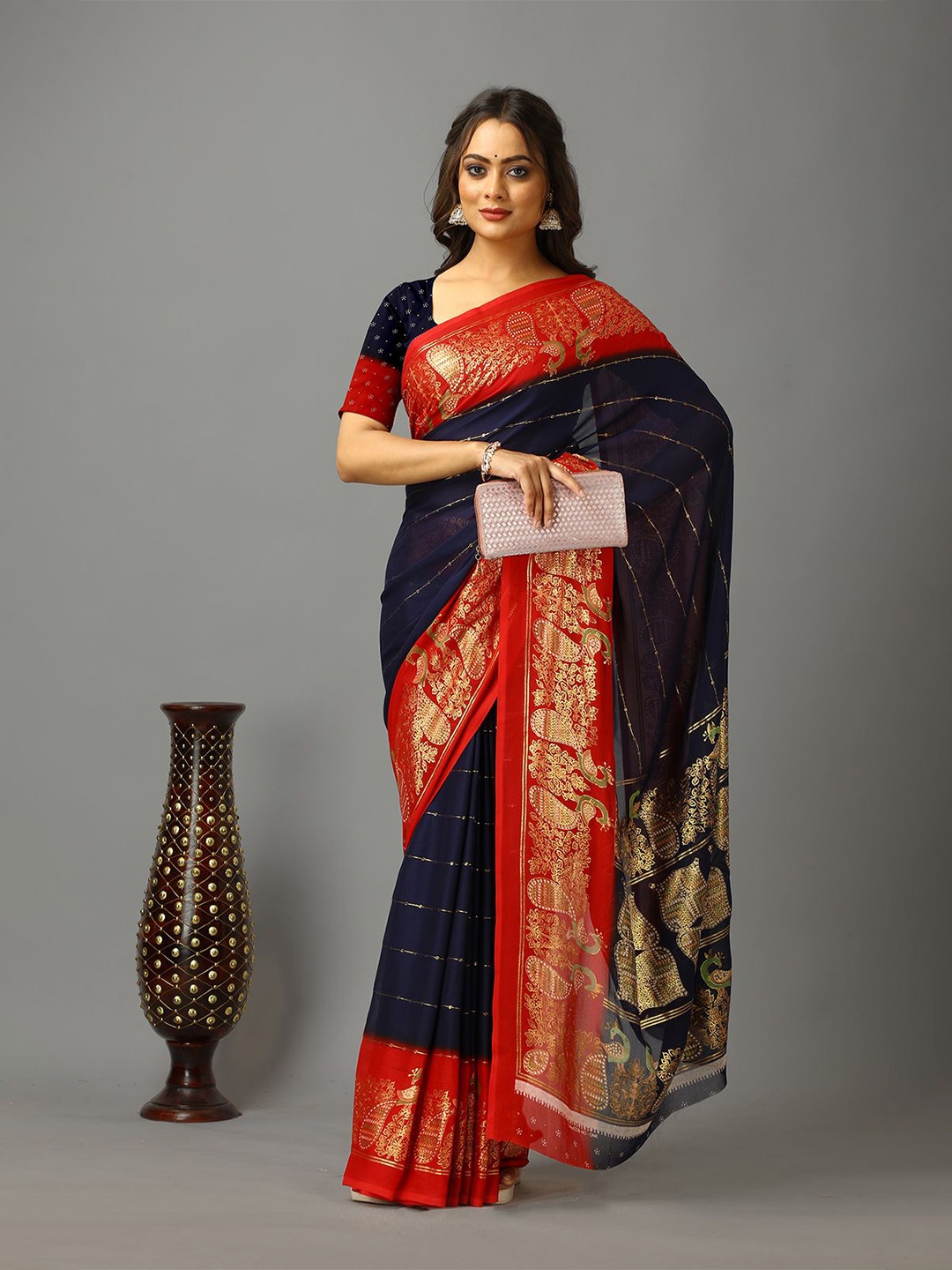

VIRENDRA TEXTILES Pure Crepe Saree, Blue