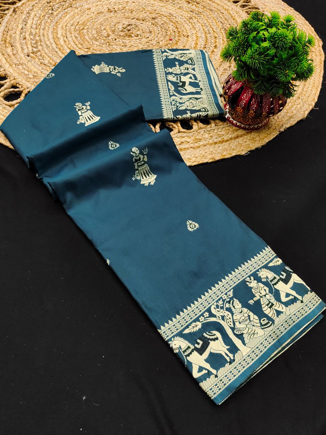 

yourwish Ethnic Motifs Zari Baluchari Saree, Teal