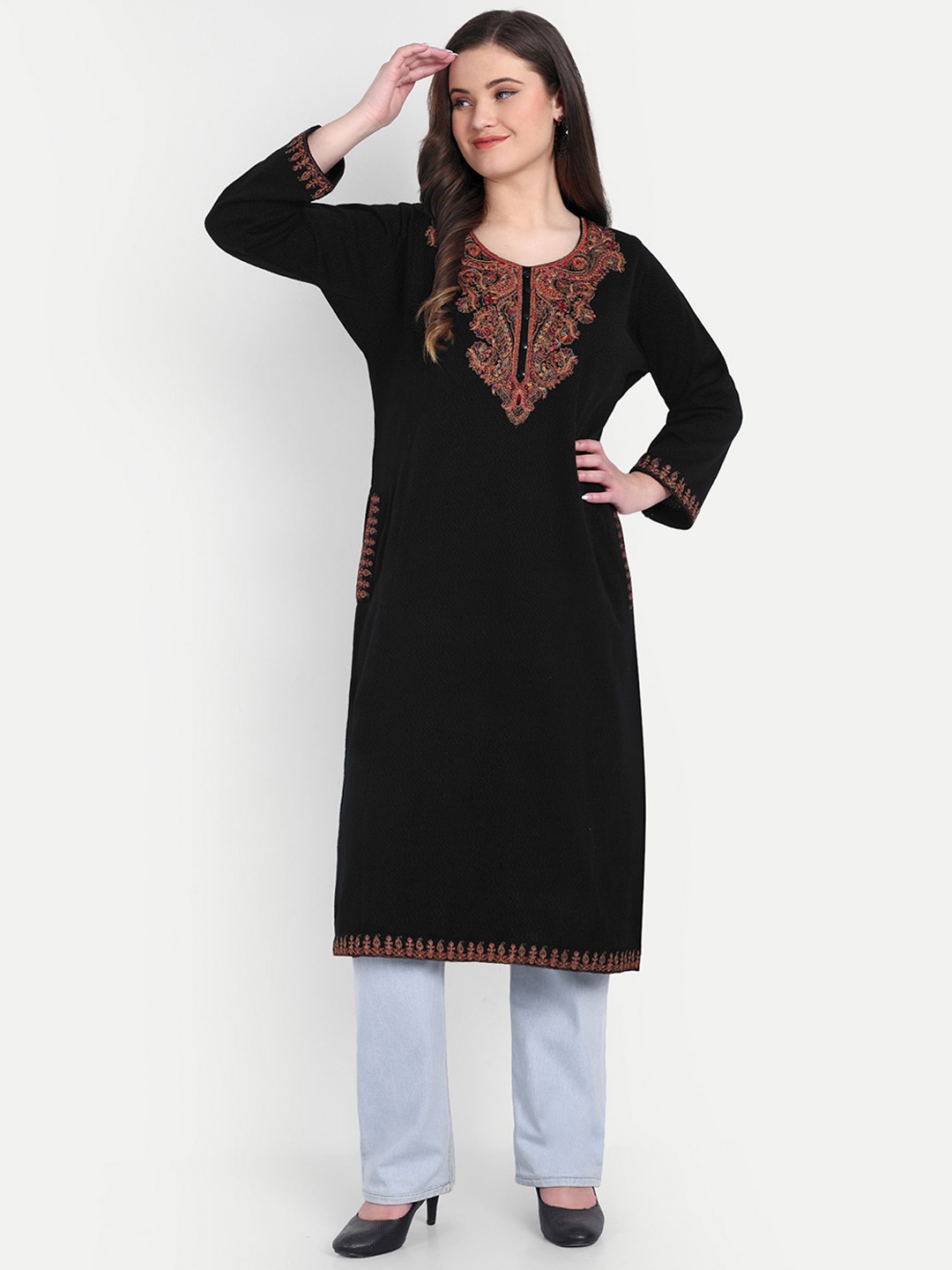 

HAUTEMODA Floral Yoke Design Round Neck Straight Woollen Phiran Kurta, Black