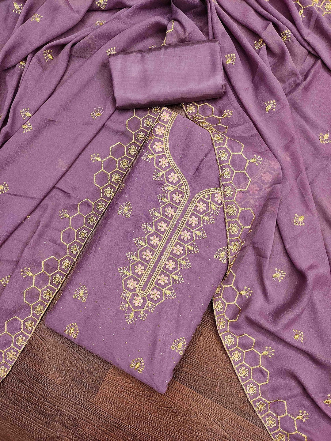 

KALINI Embroidered Unstitched Dress Material, Lavender