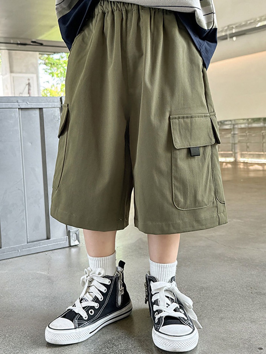 

LULU & SKY Boys Shorts, Green