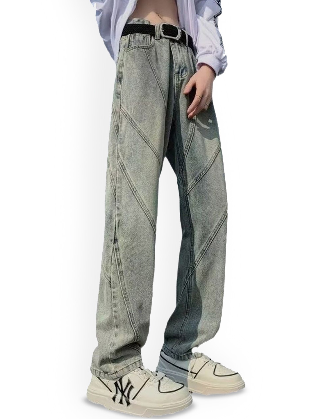 

The Roadster Lifestyle Co Men Mid Rise Jeans, Grey
