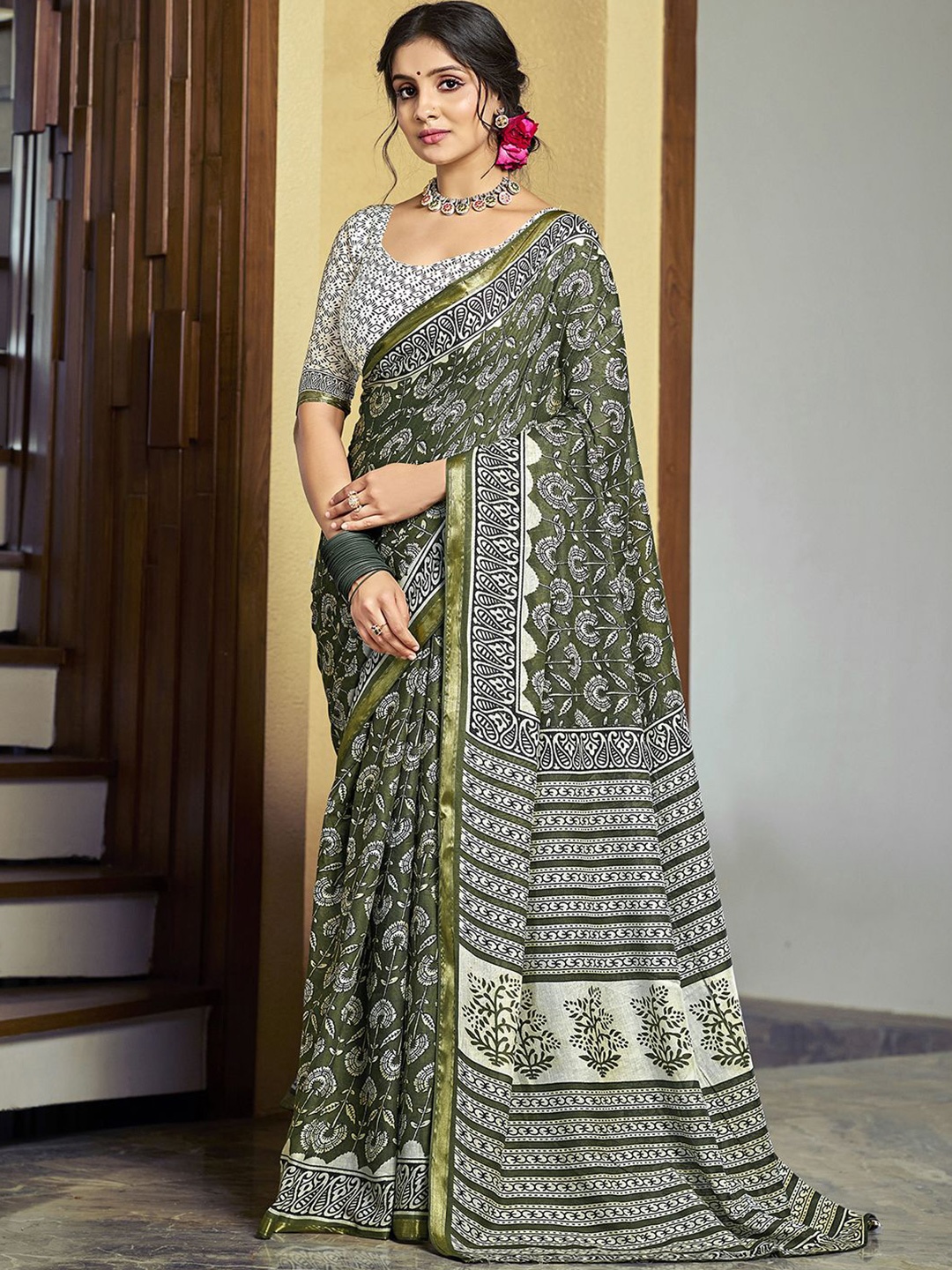 

Mitera Ethnic Motifs Pure Cotton Zari Block Print Saree, Olive