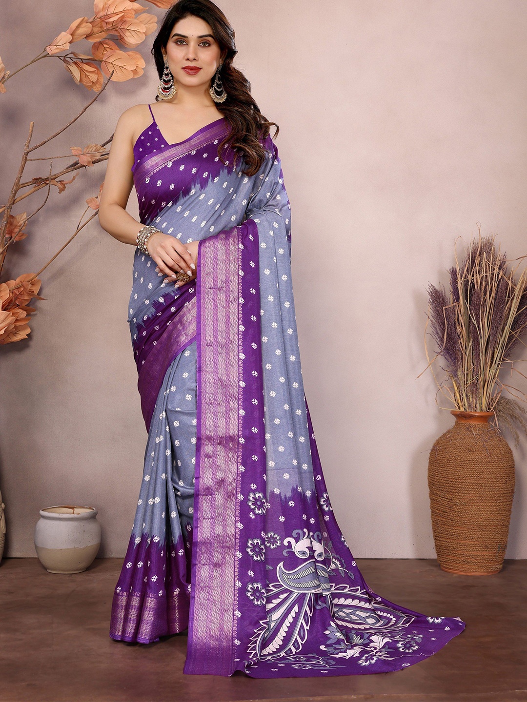 

Moda Rapido Bandhani printed Zari Saree With Unstitched Blouse Piece, Grey