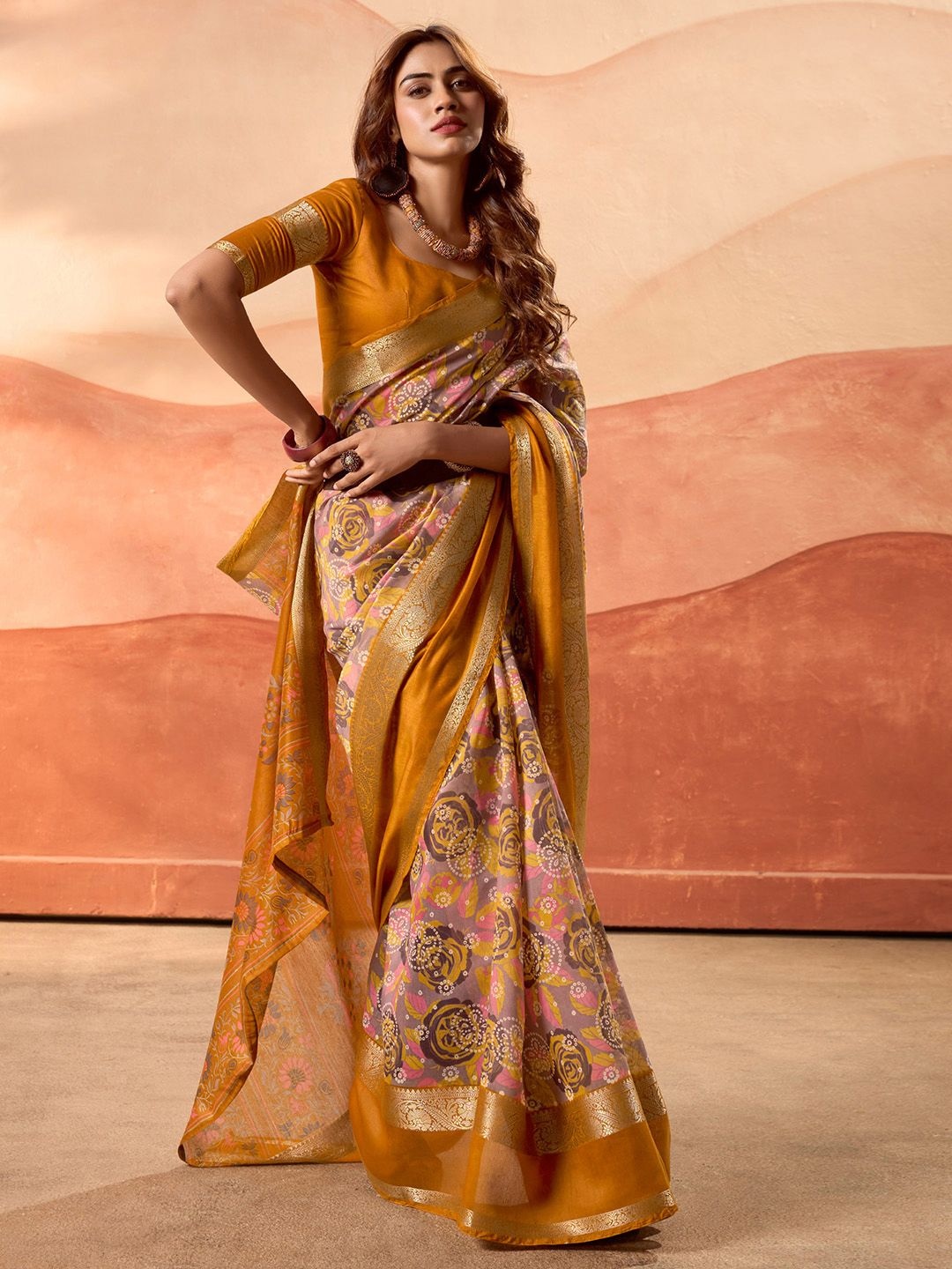 

DIVASTRI Ethnic Motifs Zari Saree, Mustard