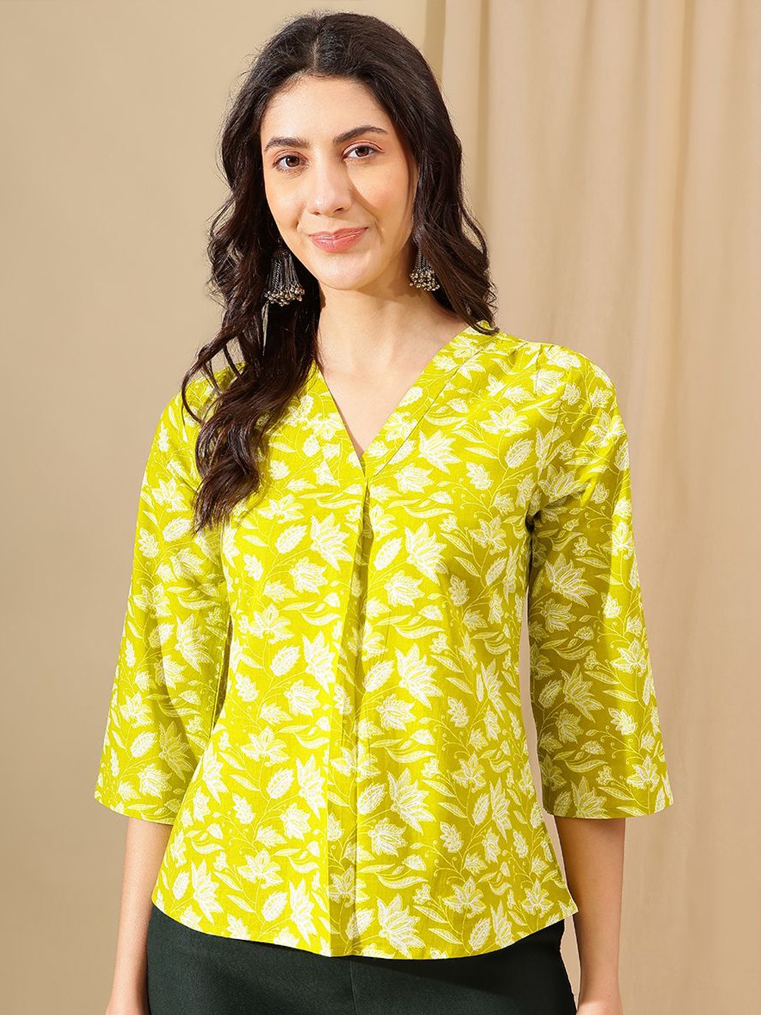 

JANAKDULARI CREATION Floral Print Cotton Top, Lime green