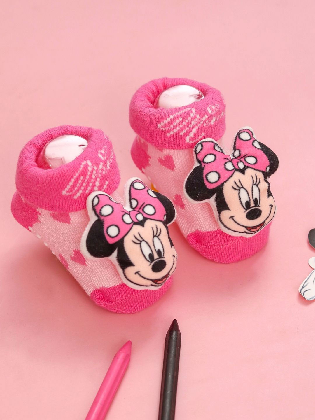 

Yellow Bee Infant Girls Minnie Mouse Patterned Ankle Length Socks, Pink