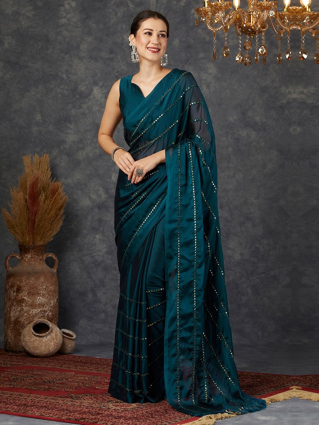 

Sangria Embellished Saree With Blouse Piece, Blue