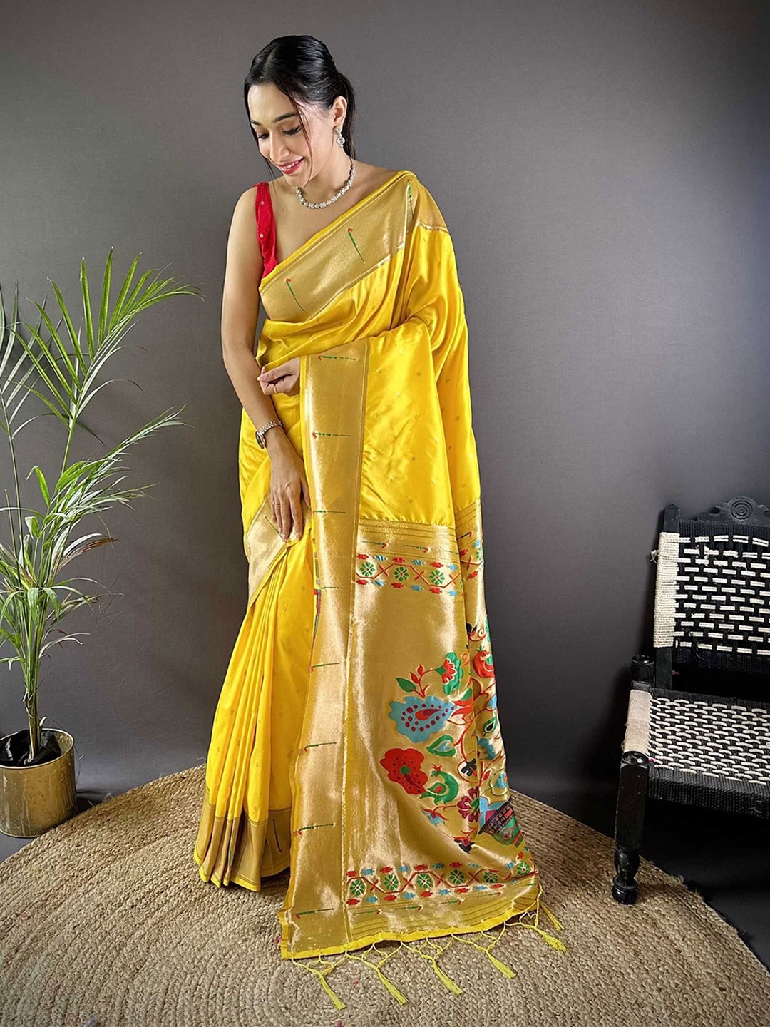

Mitera Woven Design Zari Silk Blend Paithani Saree, Yellow