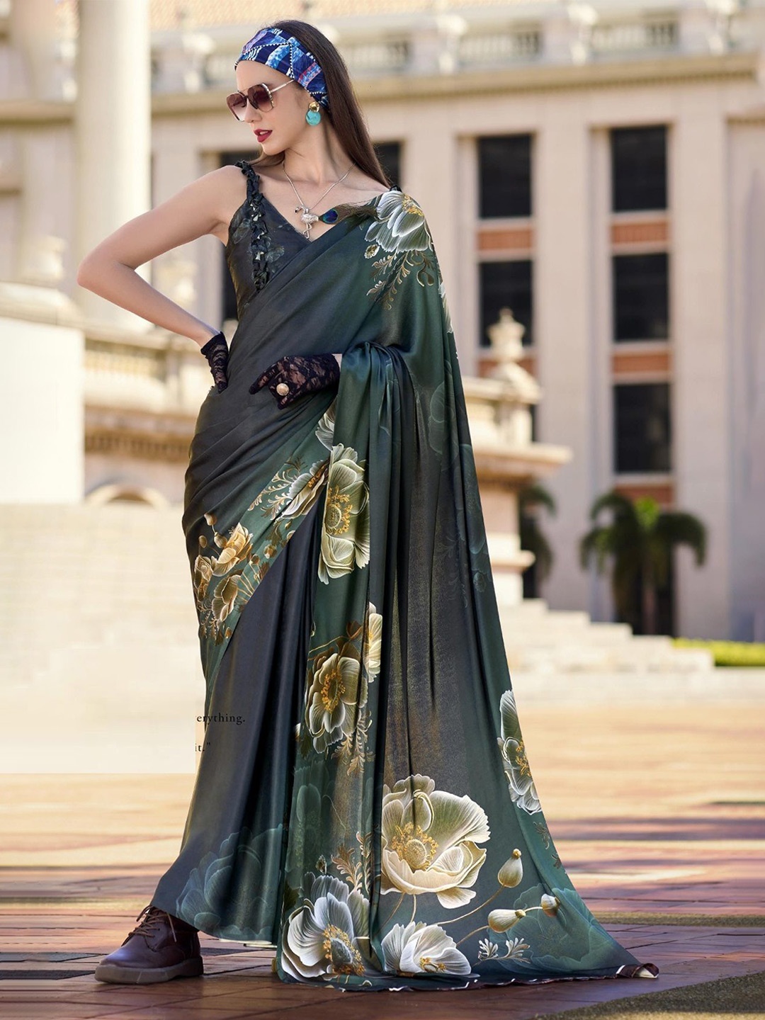 

MAHALASA Floral Pure Crepe Designer Saree, Green