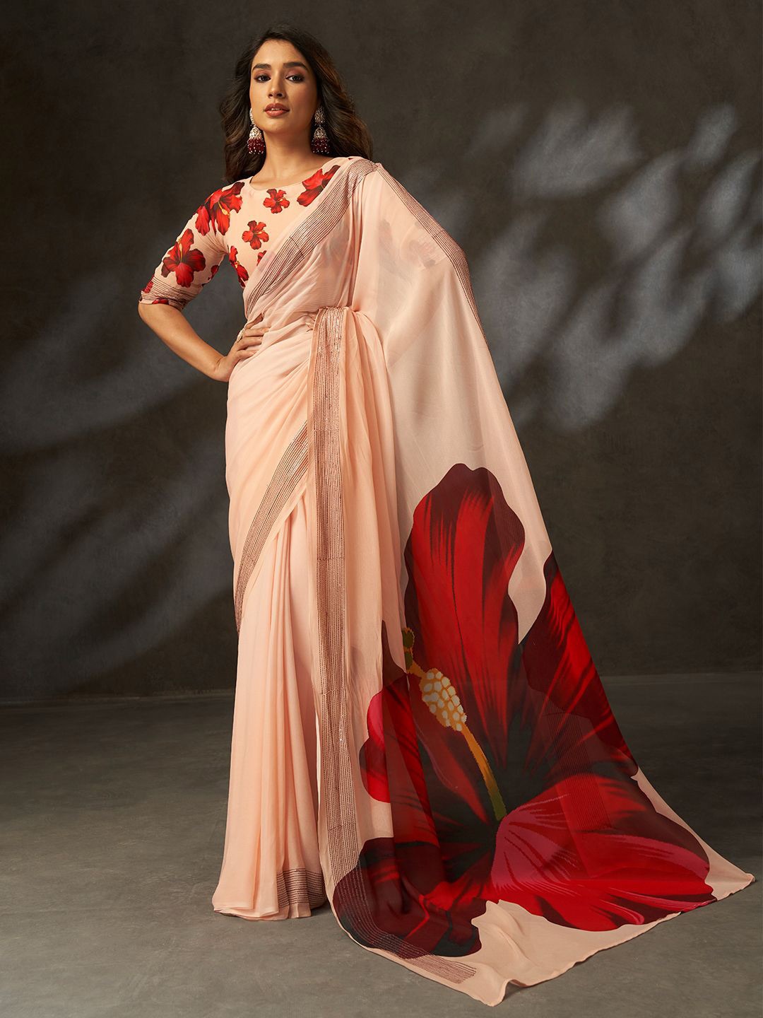 

SARHA Floral Printed Sequinned Saree, Beige
