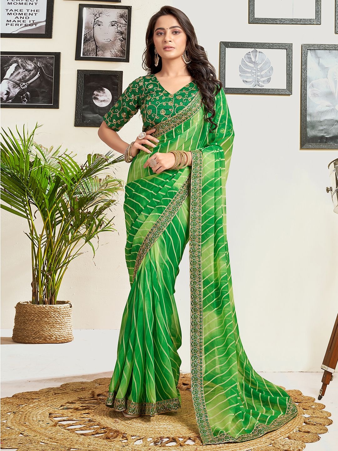 

Sangria Leheriya Printed Saree With Embroidered Border, Green