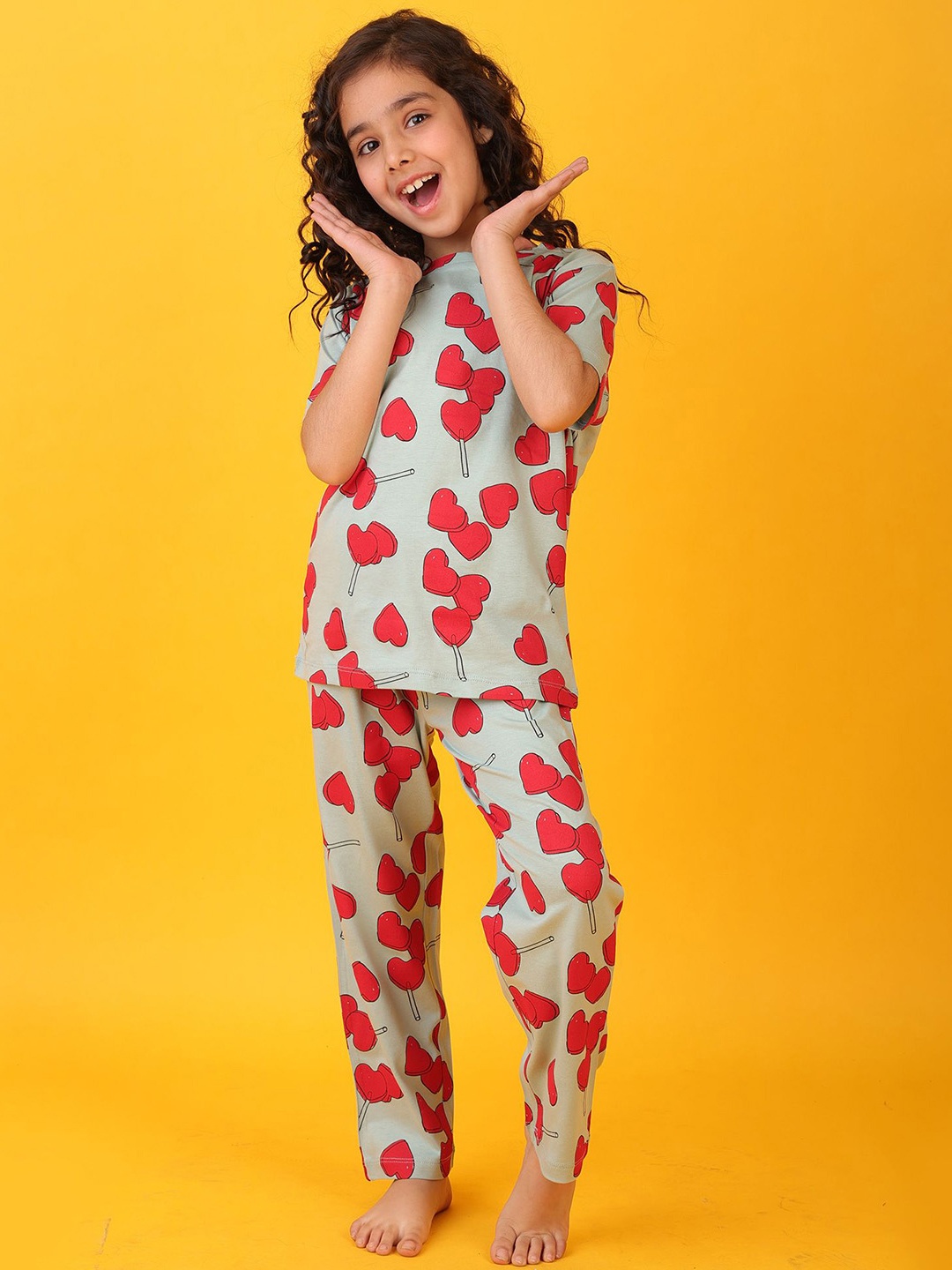 

Anthrilo Girls Printed Night suit, Green