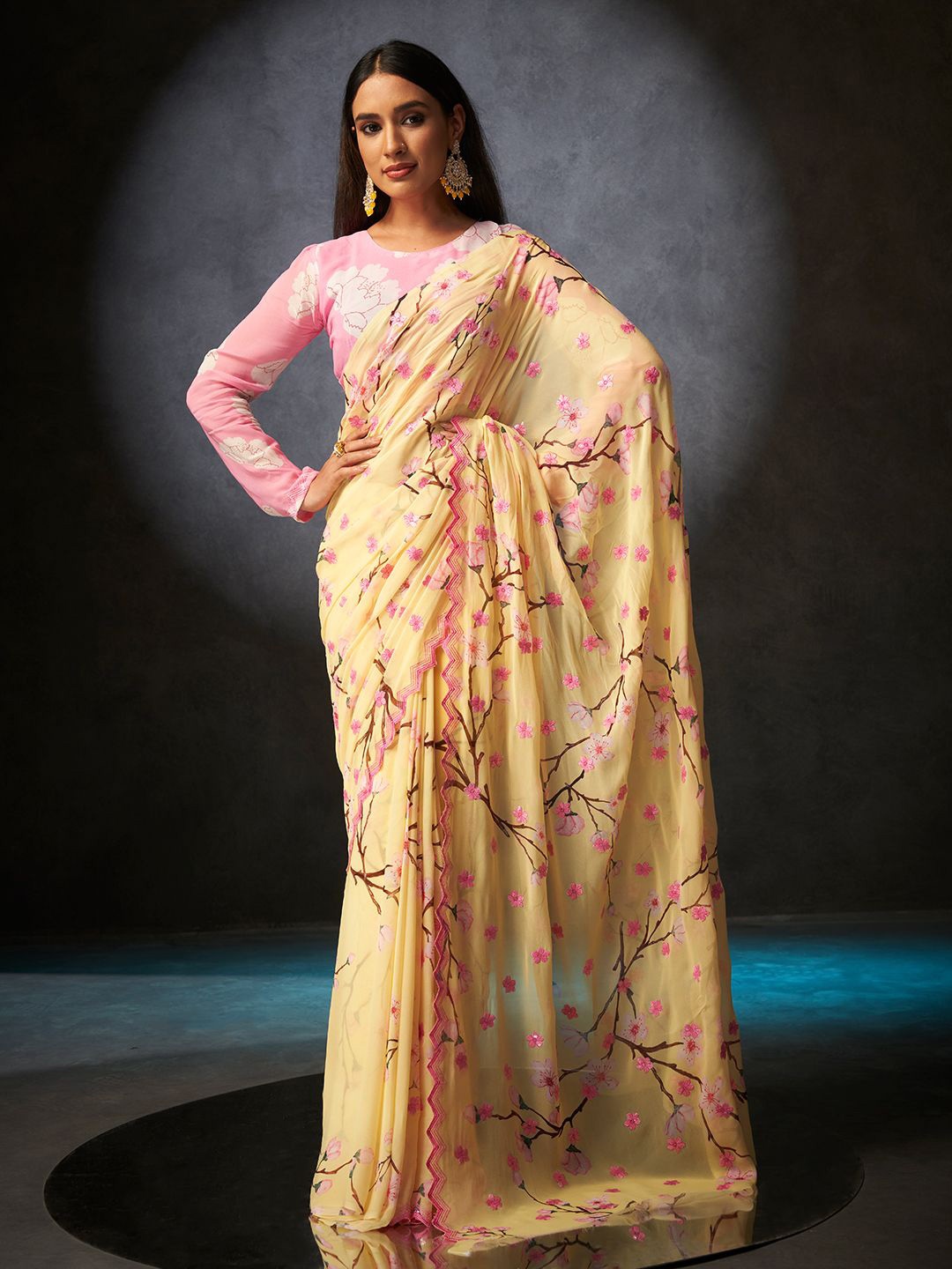 

SARHAEthnic Motifs Georgette Saree, Yellow