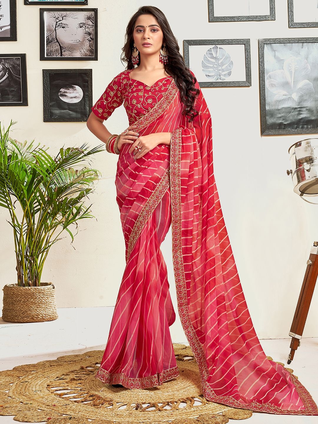 

Sangria Printed Leheriya Saree With Blouse Piece, Red