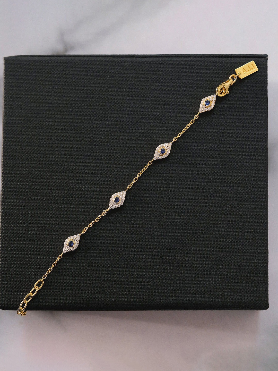 

Anushka Jain Jewellery Women 925 Sterling Silver Gold-Plated CZ Wraparound Bracelet