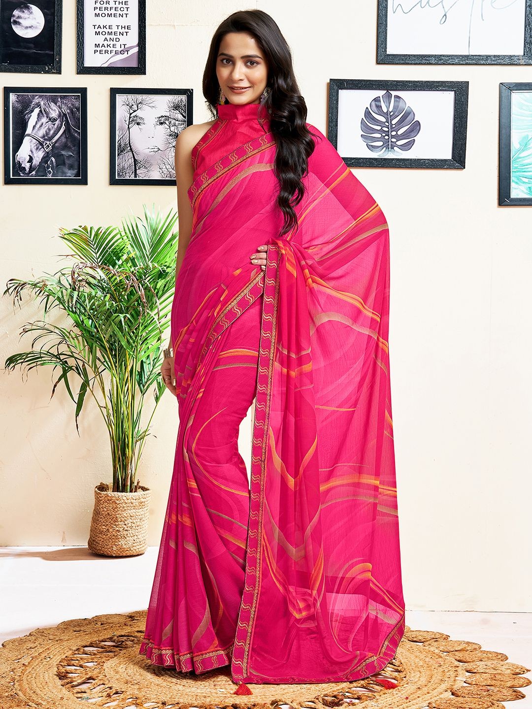 

Sangria Printed Saree With Blouse, Pink