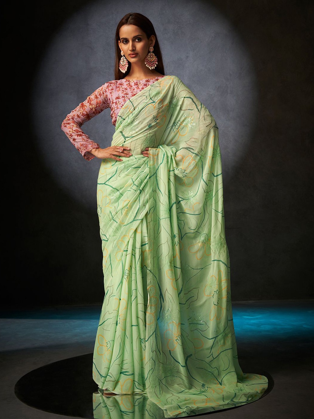 

SARHAAbstract Printed Saree, Green