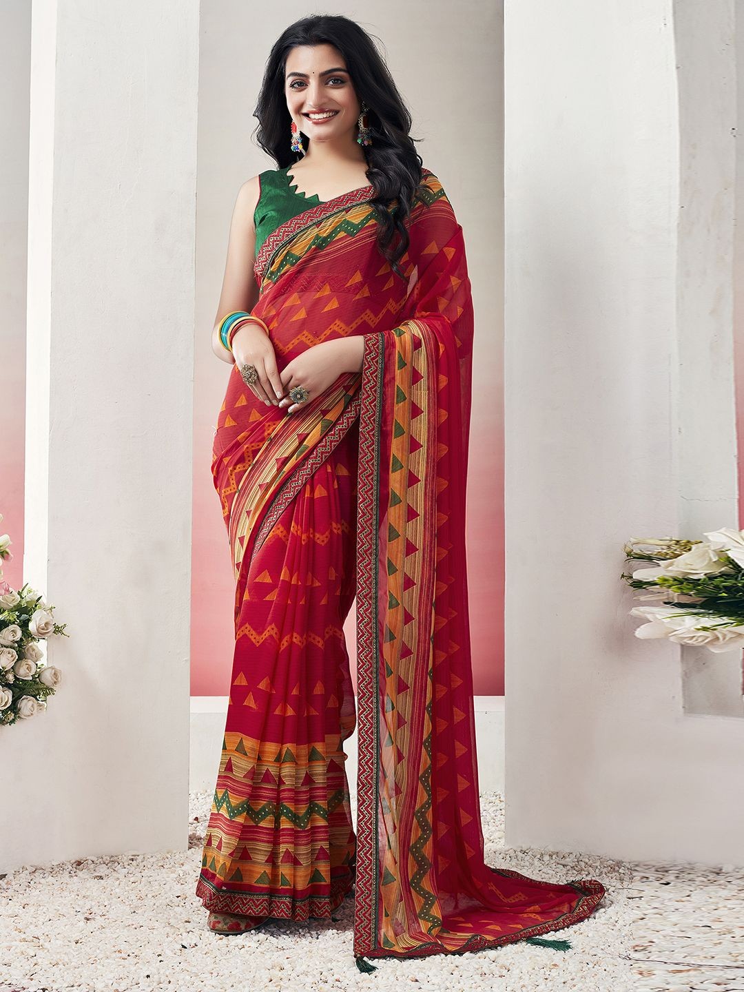 

Sangria Printed Saree With Blouse Piece, Red