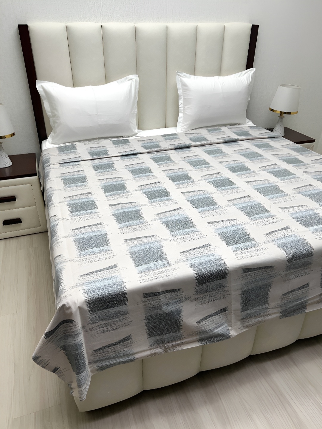 

Pure Decor Beige & Grey Floral Printed Pure Cotton 260 TC King Size Duvet Cover
